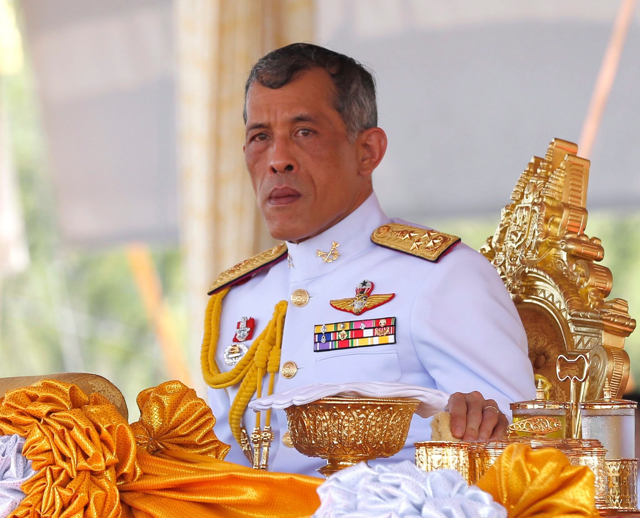 Der Sohn Maha Vajiralongkorn des alten Königs Bhumibol soll in Thailand auf den Thron nachrücken.