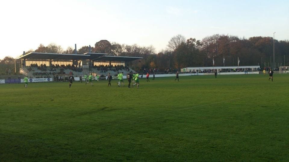 Im Spiel des SV Dessau 05 gegen Grün-Weiß Piesteritz setzten sich die Gäste mit 2:1 durch.