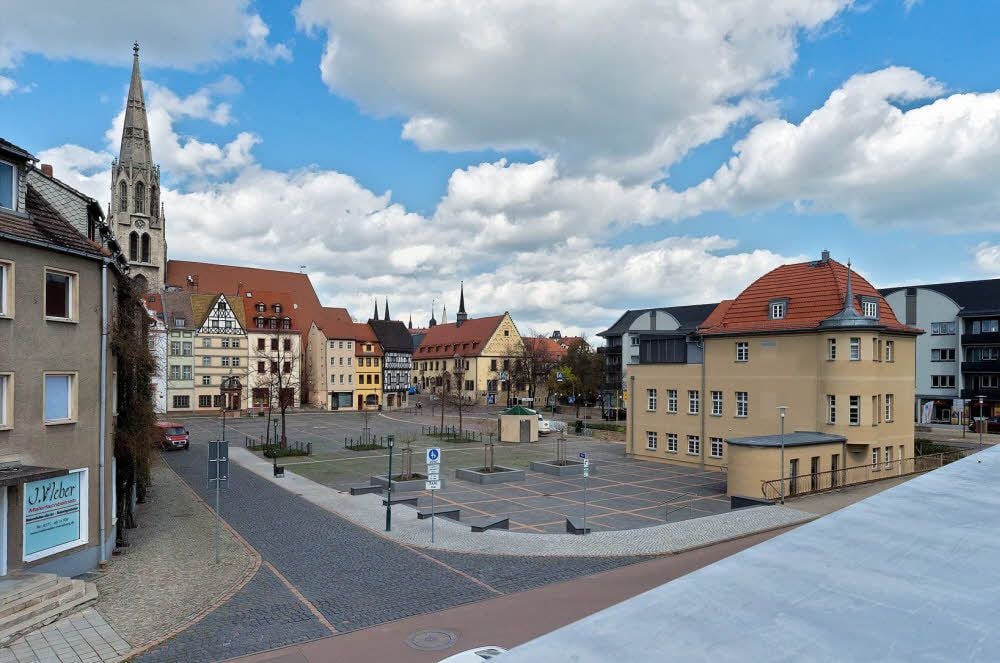 In der Nähe des Merseburger Marktplatzes sind in letzter Zeit explosionsartige Geräusche vernommen worden.