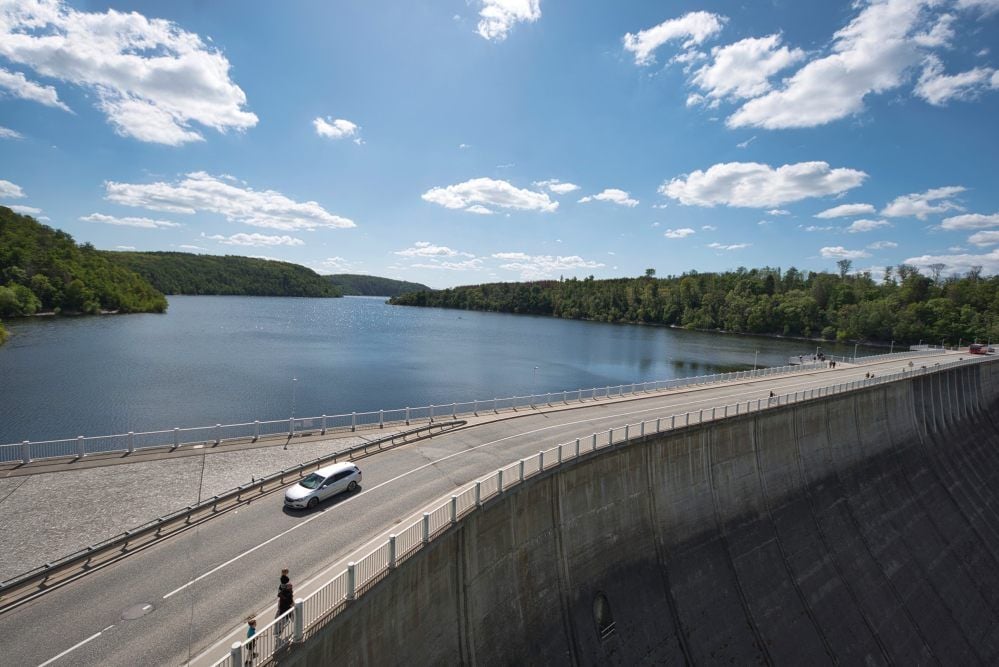 Das Staubecken der Rappbodetalsperre ist mit fast 94 Millionen Kubikmetern Wasser gefüllt - genug für den Sommer.
