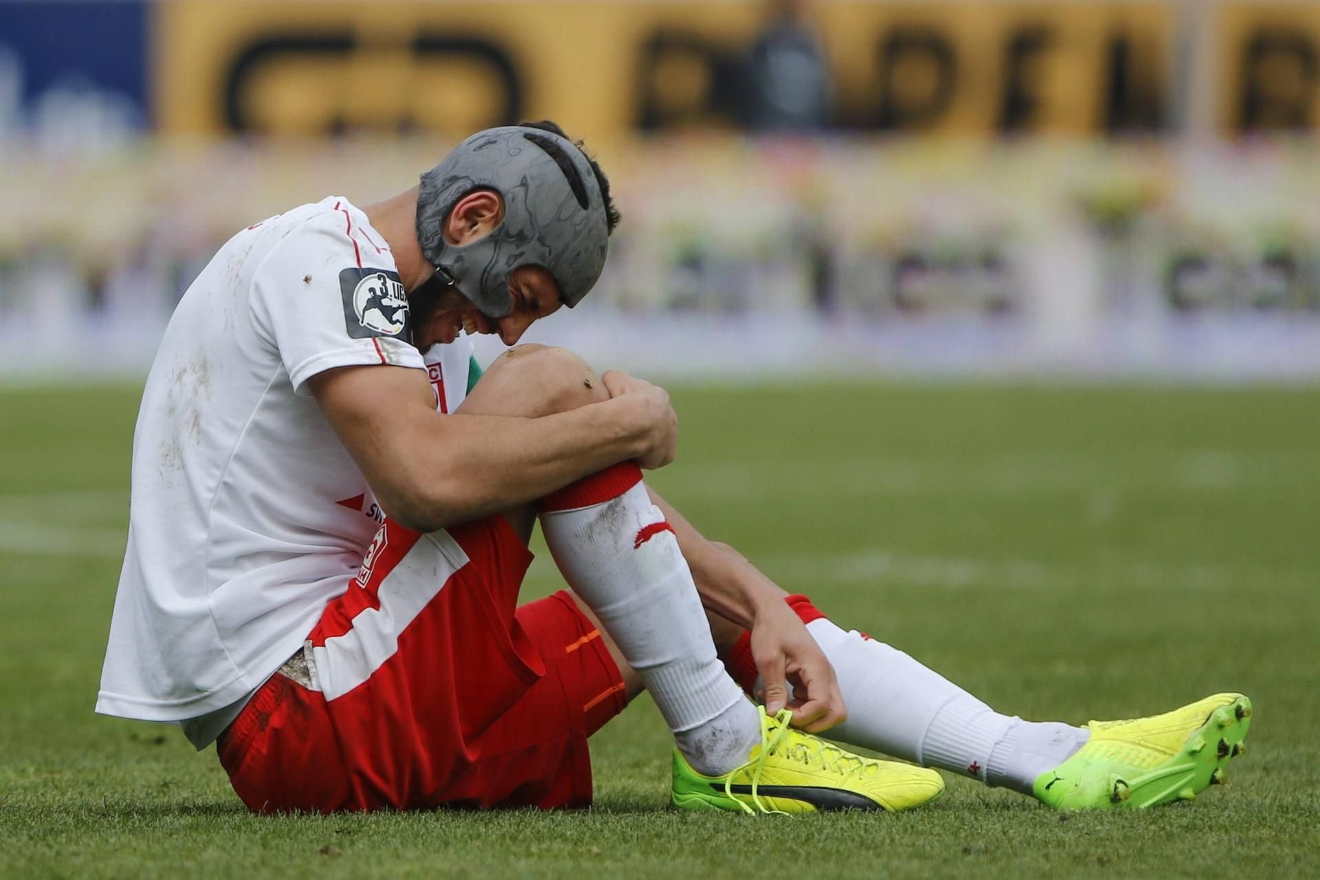Wann HFC-Kapitän Klaus Gjasula seine Mitspieler wieder auf dem Rasen unterstützen kann, lässt sich aktuell noch nicht abschätzen.