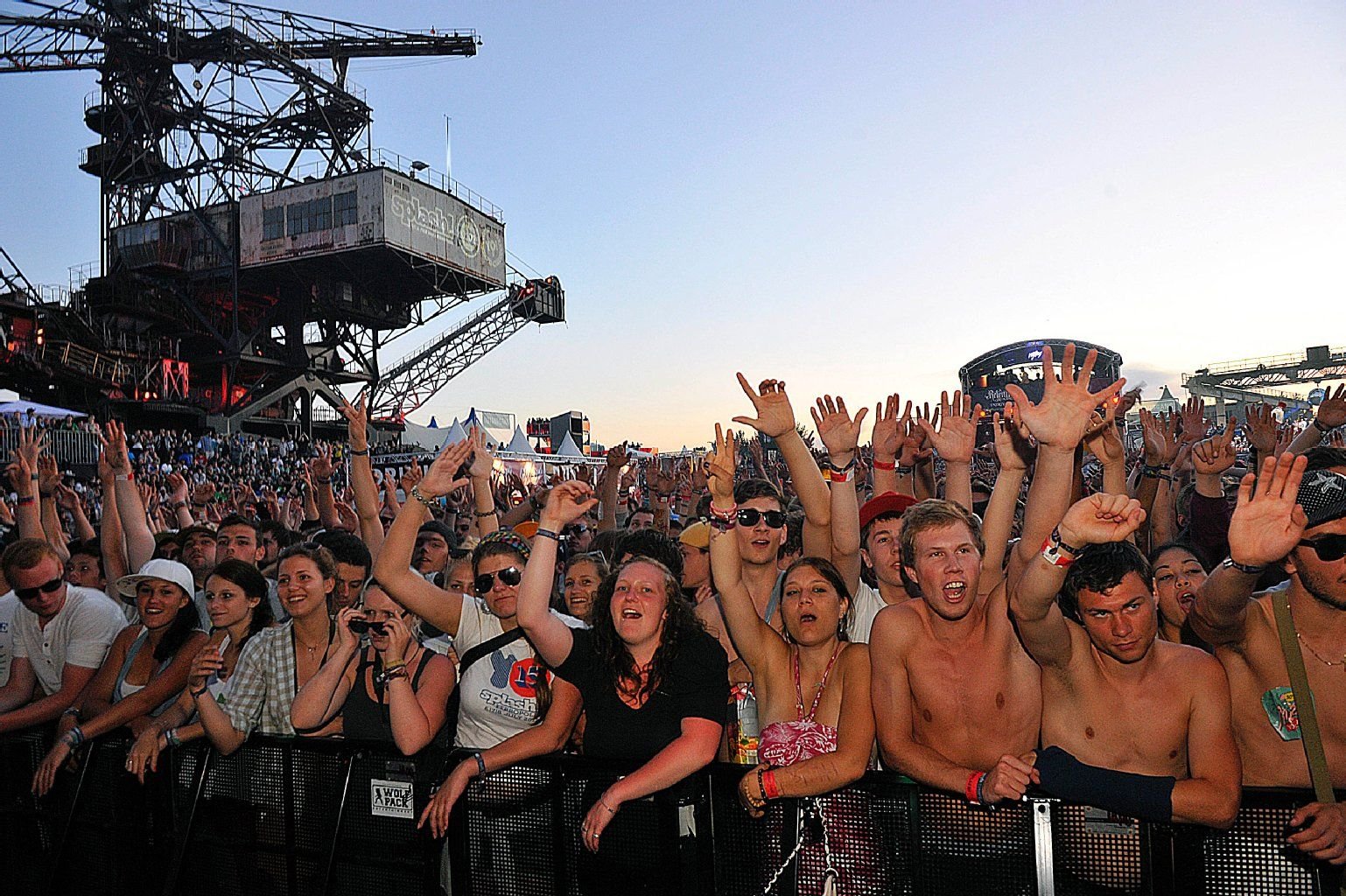 "Hip-Hop Hooray" auf dem Splash Festival 2015
