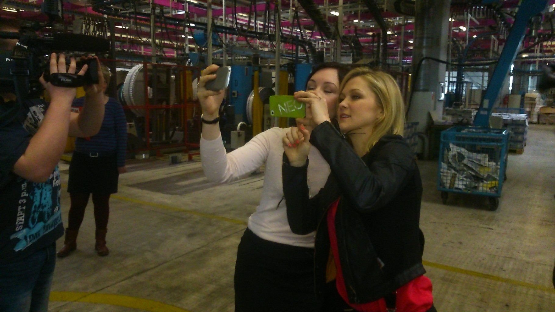 Aurelie Bastian und Linda Hesse im Druckhaus