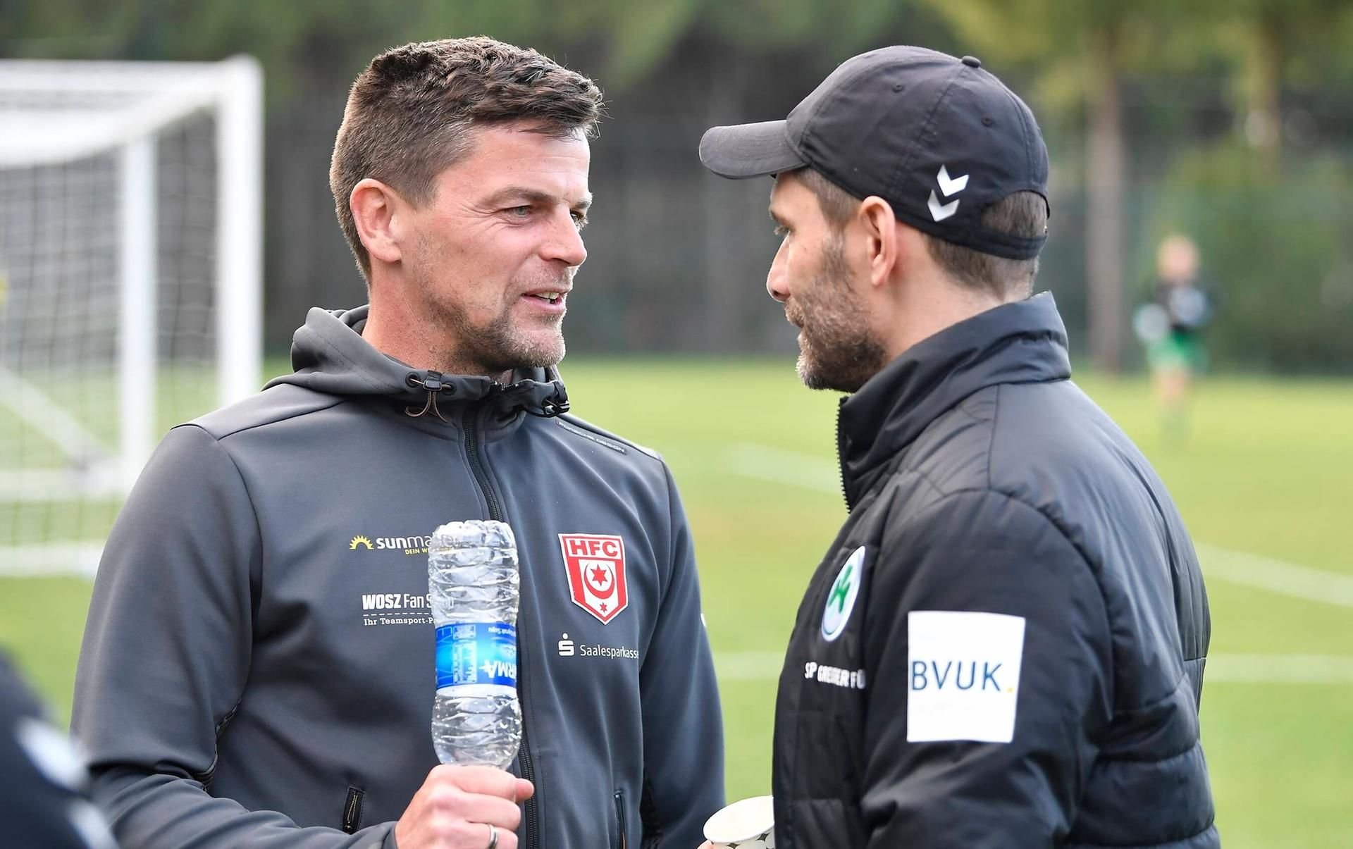 Torsten Ziegner und sein Trainerkollege Stefan Leitl von Greuther Fürth beim Testspiel in Belek.