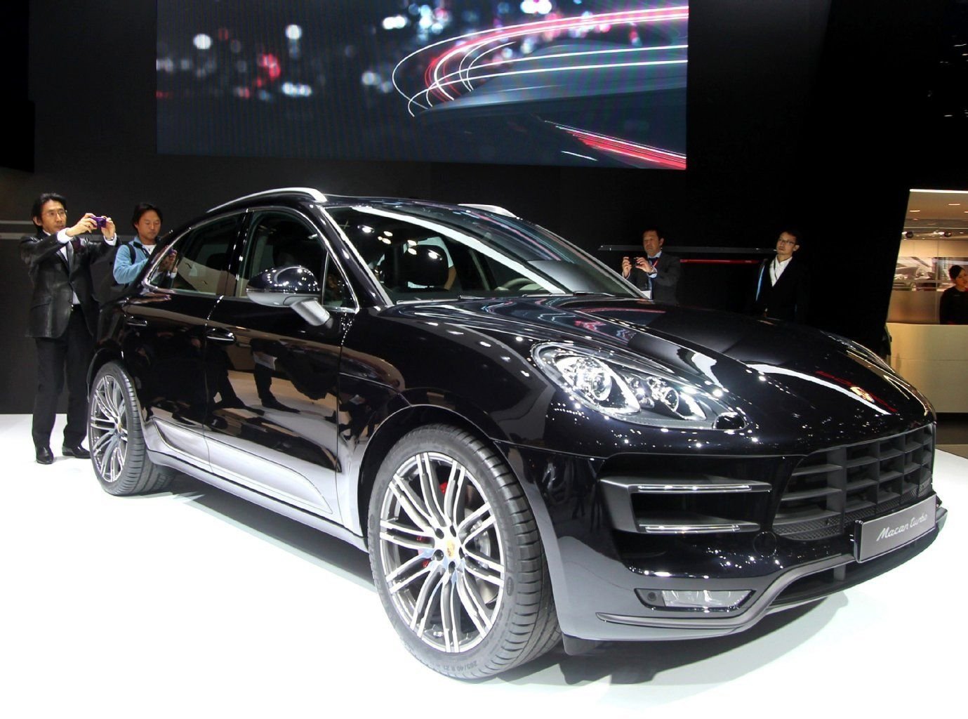 Anfang April kommt Porsches neues SUV-Einstiegsmodell Macan auf den Markt.