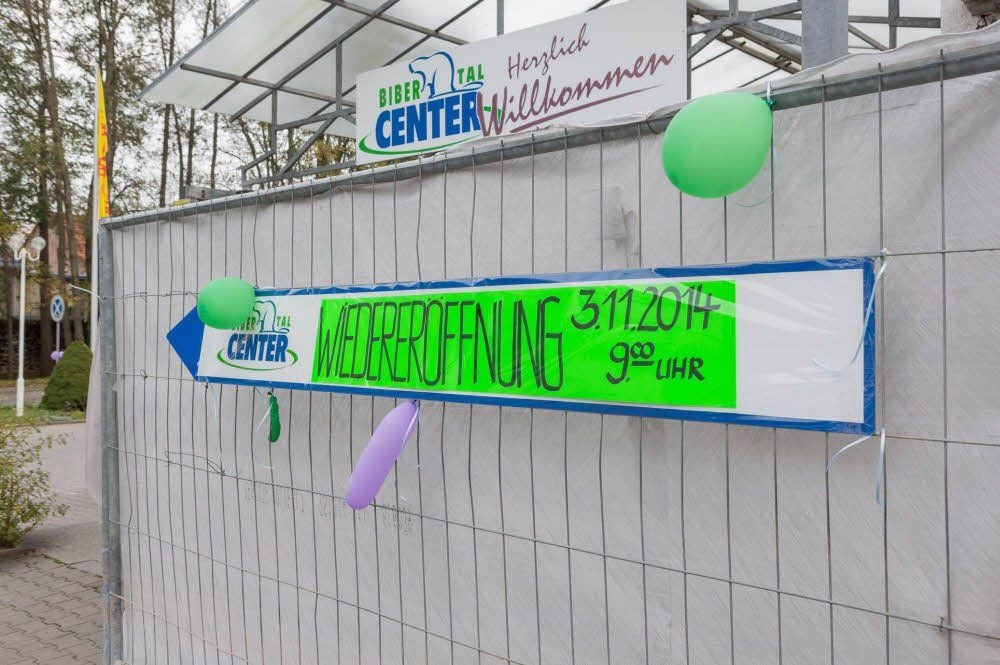 Auch der Netto-Markt empfängt bereits seine Kunden.