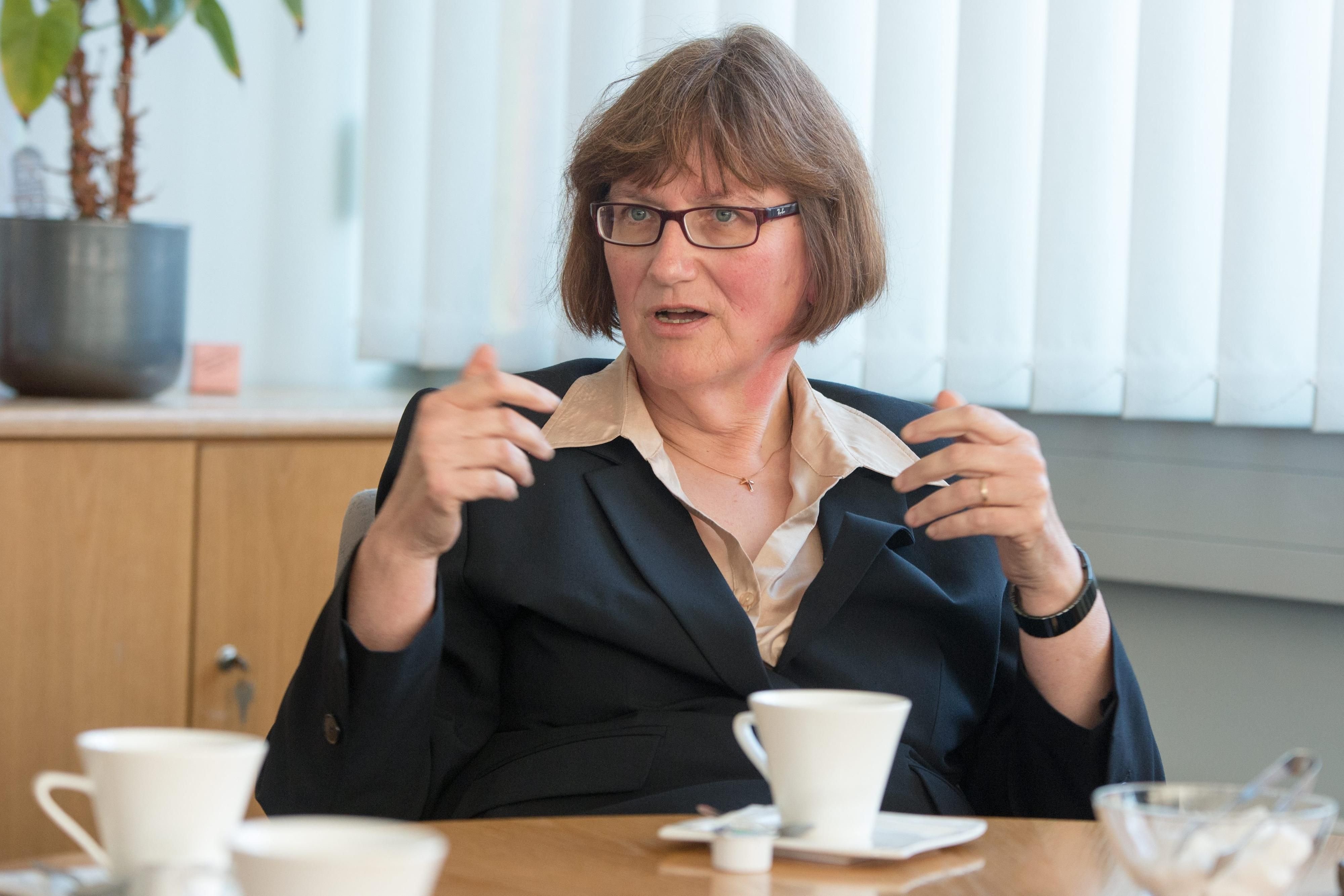 Christiane Bergmann, Polizeipräsidentin der Polizeidirektion Sachsen-Anhalt Süd, äußert sich zu den Koruptionsvorwürfen gegen Polizisten.