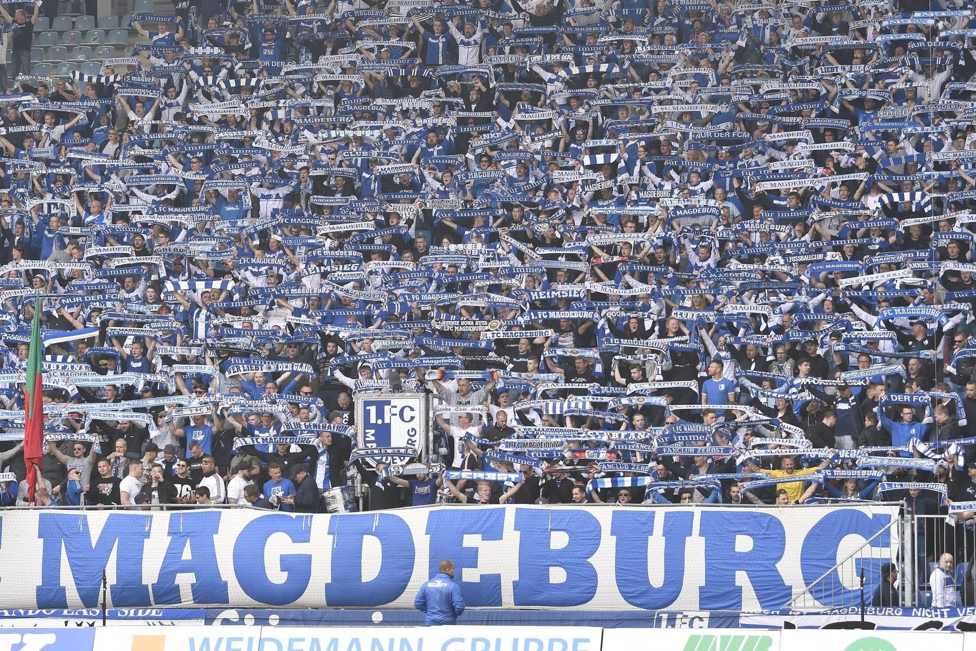 Die Fankurve des FCM wird auch in der kommenden Saison wieder gut gefüllt sein.
