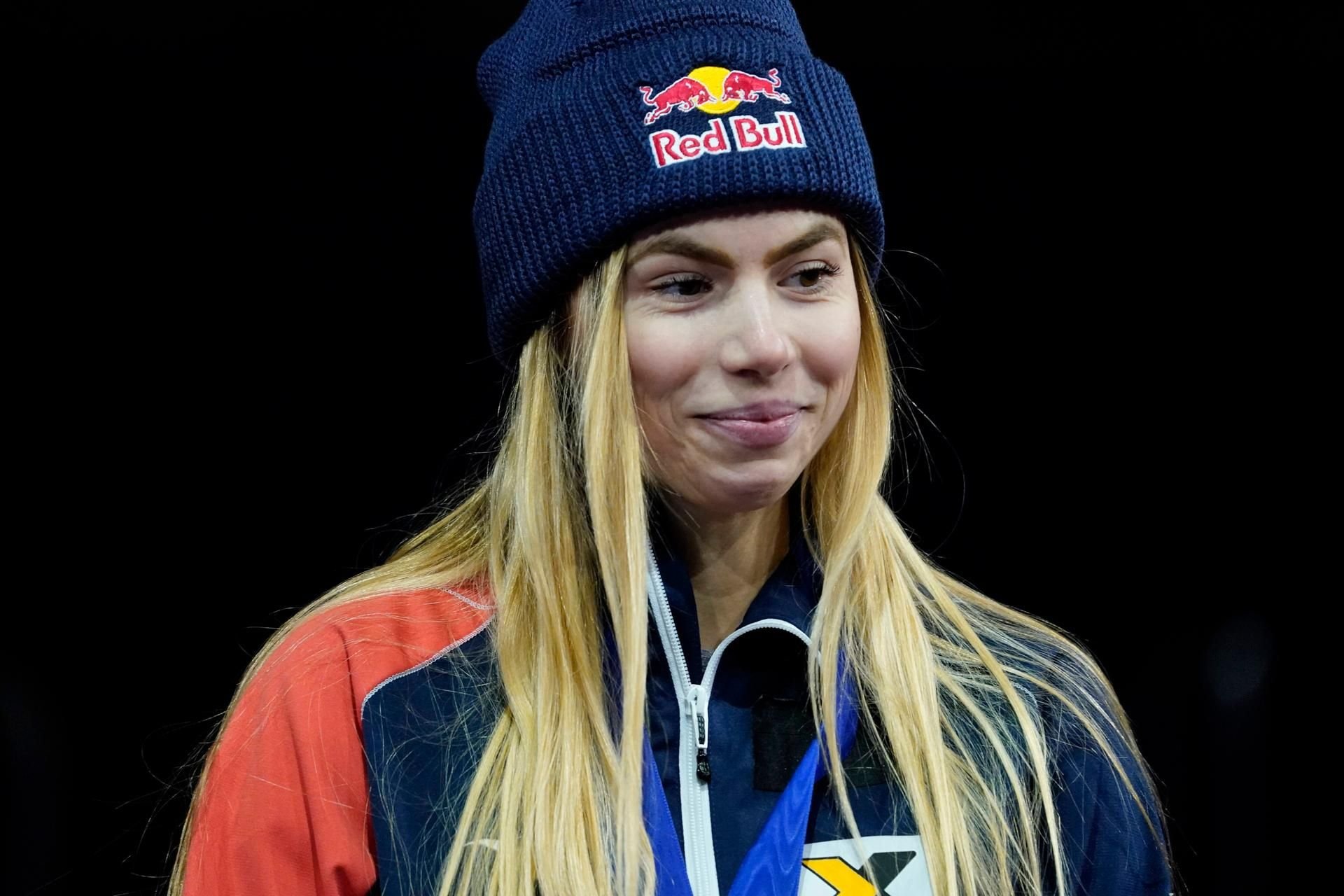 Shorttrackerin Anna Seidel hat sich bei ihren Sturz in Dresden einen Bruch zugezogen.