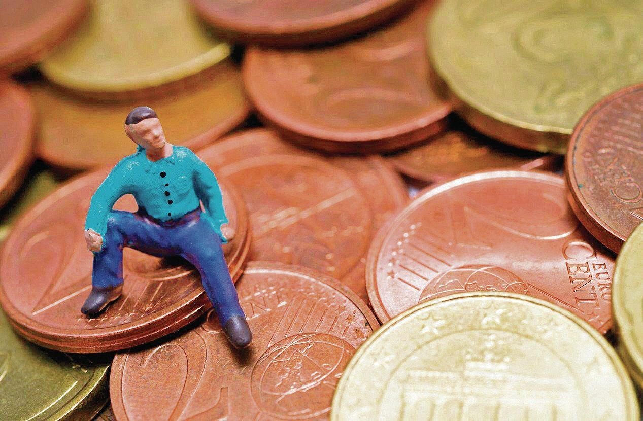 Wer Geld sparen will oder sich einschränken muss, sollte sein Konsumverhalten überprüfen.