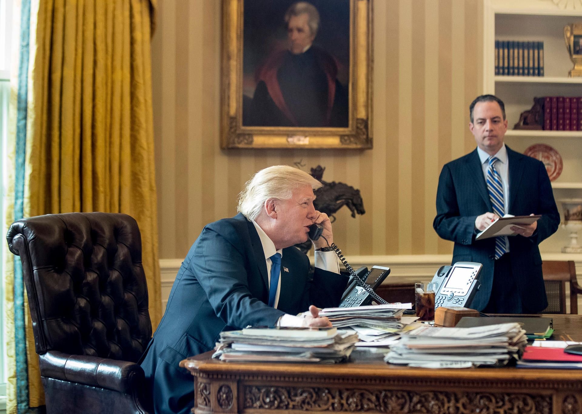 US-Präsident Donald Trump im Oval Office des Weißen Hauses.