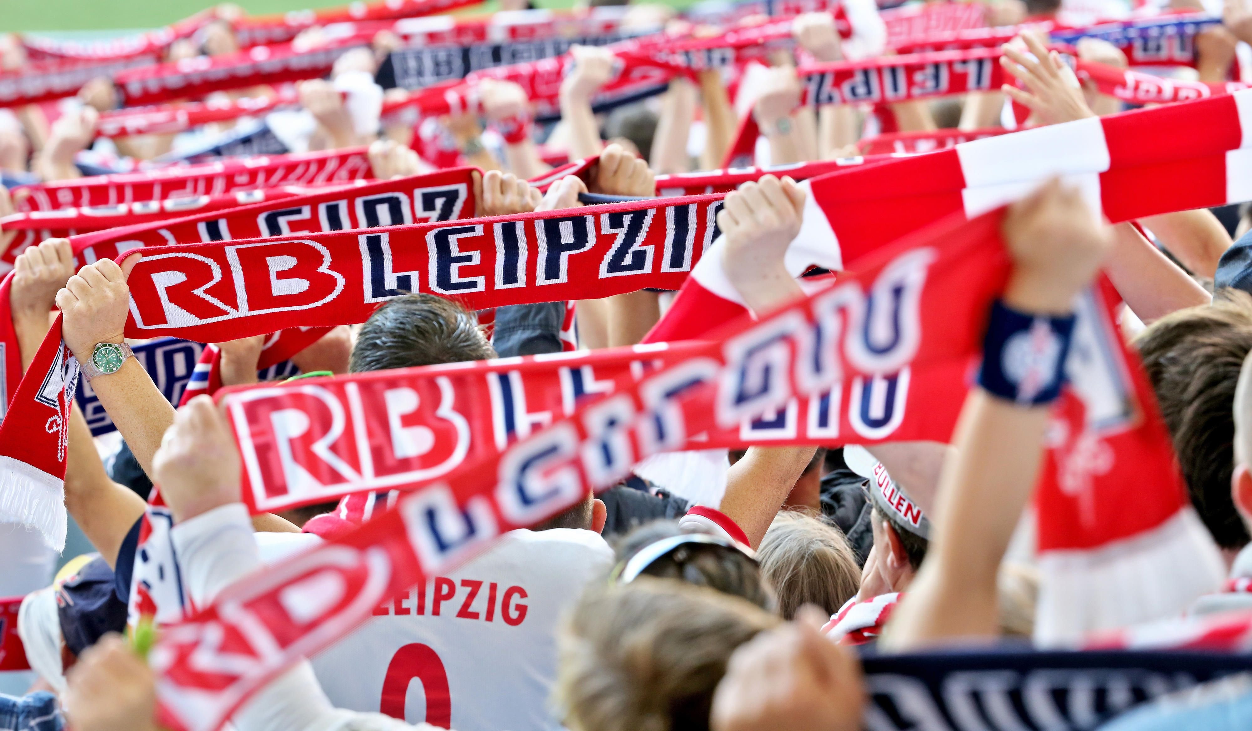 RB-Fans bei der Partie gegen den KSC.