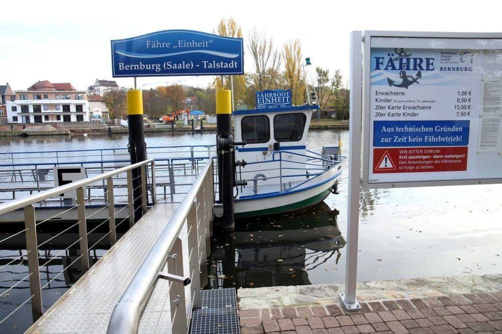 Kaputtes Drucklager: Die Saalefähre „Einheit“ in Bernburg ist zurzeit außer Betrieb.