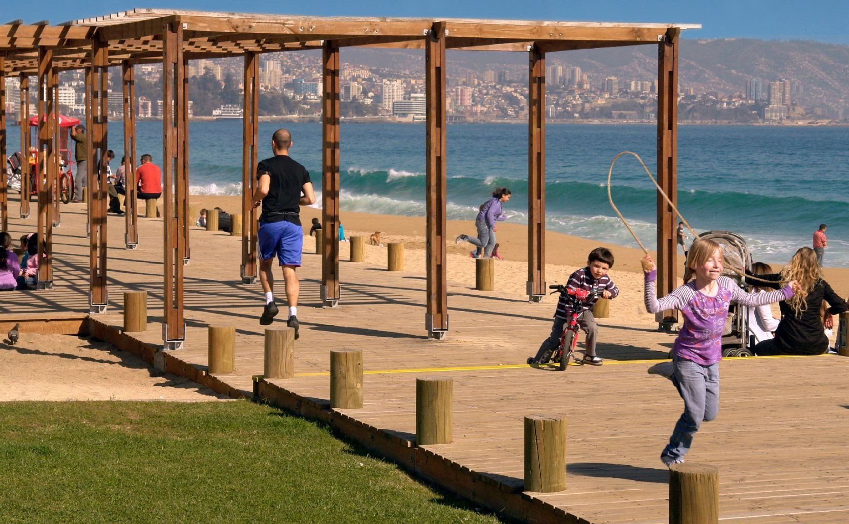 Promenade in Viña del Mar, Chile