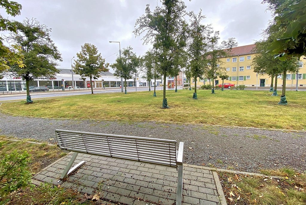 Am Niemannschen Platz hat Bower in den 1950-/60-er Jahren sein Bier am Kiosk getrunken.