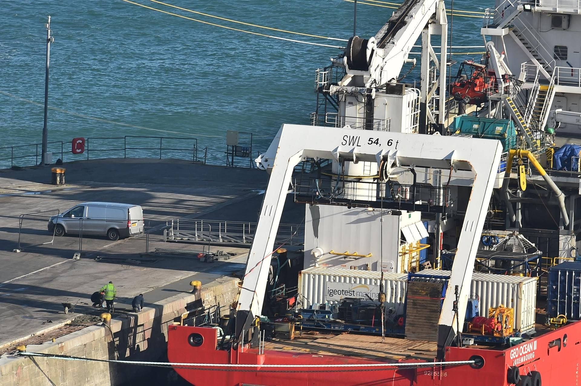 Die Geo Ocean III ist an der Bergung des abgestürzten Flugzeugs von Sala beteiligt.