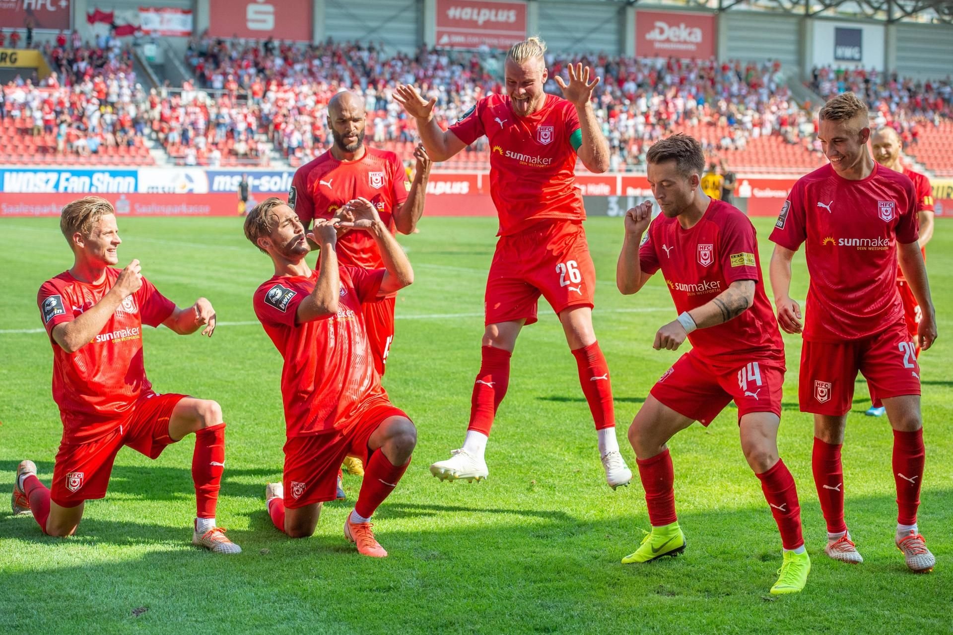 Beim 4:0 im Hinspiel gegen Großaspach hatte die Mannschaft nicht nur beim ausgefallenen Torjubel beste Laune. Gelingt nun beim Dorfklub ein Neustart?