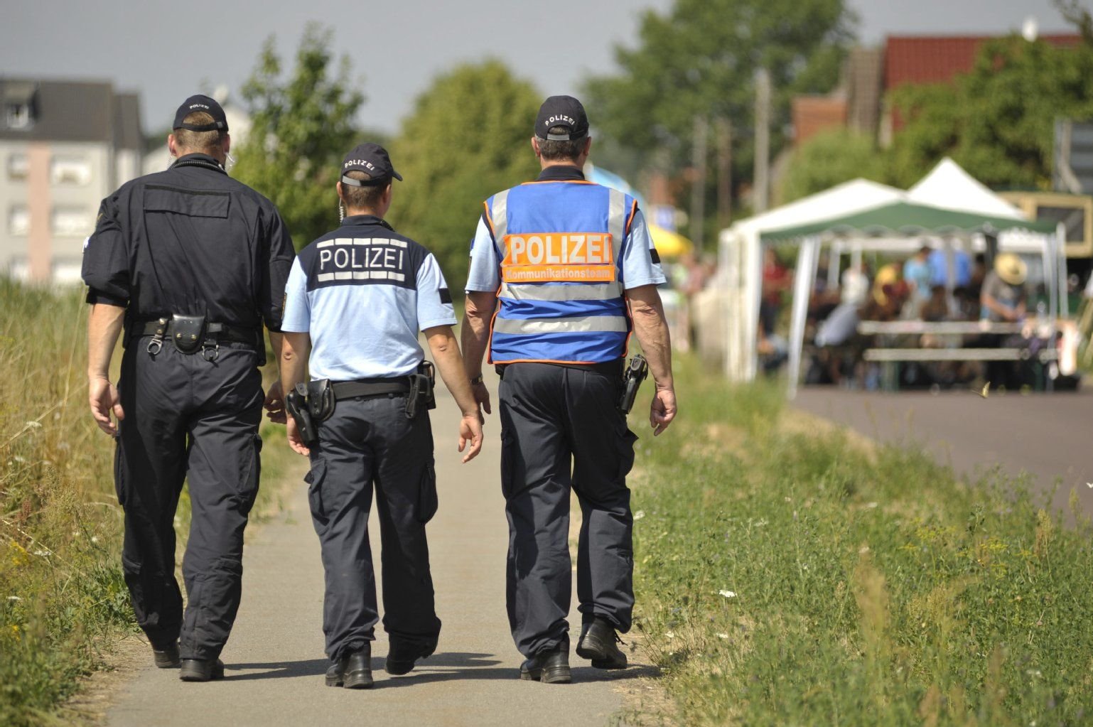 Der Aufbau eines neuen bürgernahen Netzes der Polizeiarbeit in Sachsen-Anhalt kommt voran.