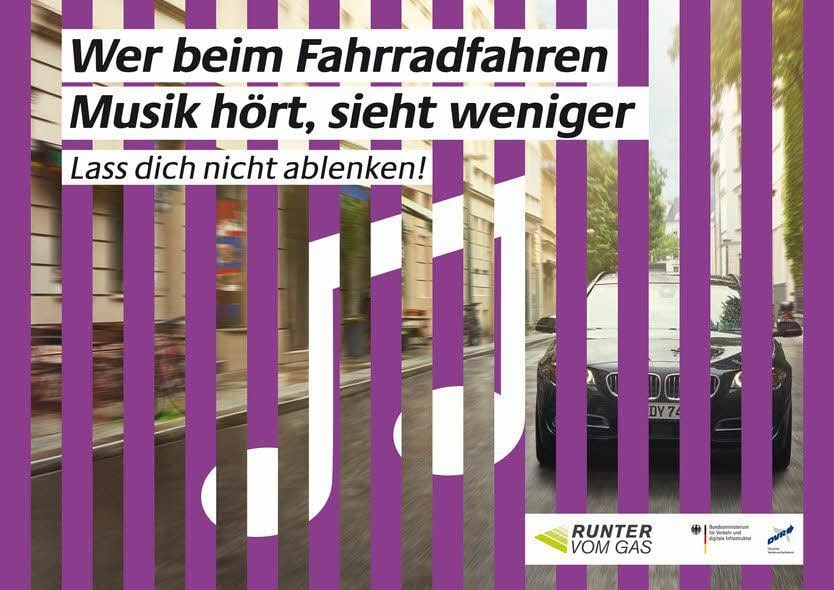 Dieses Plakat ist Teil einer bundesweiten Kampagne, mit der auf Ablenkungen im Verkehr aufmerksam gemacht werden soll.
