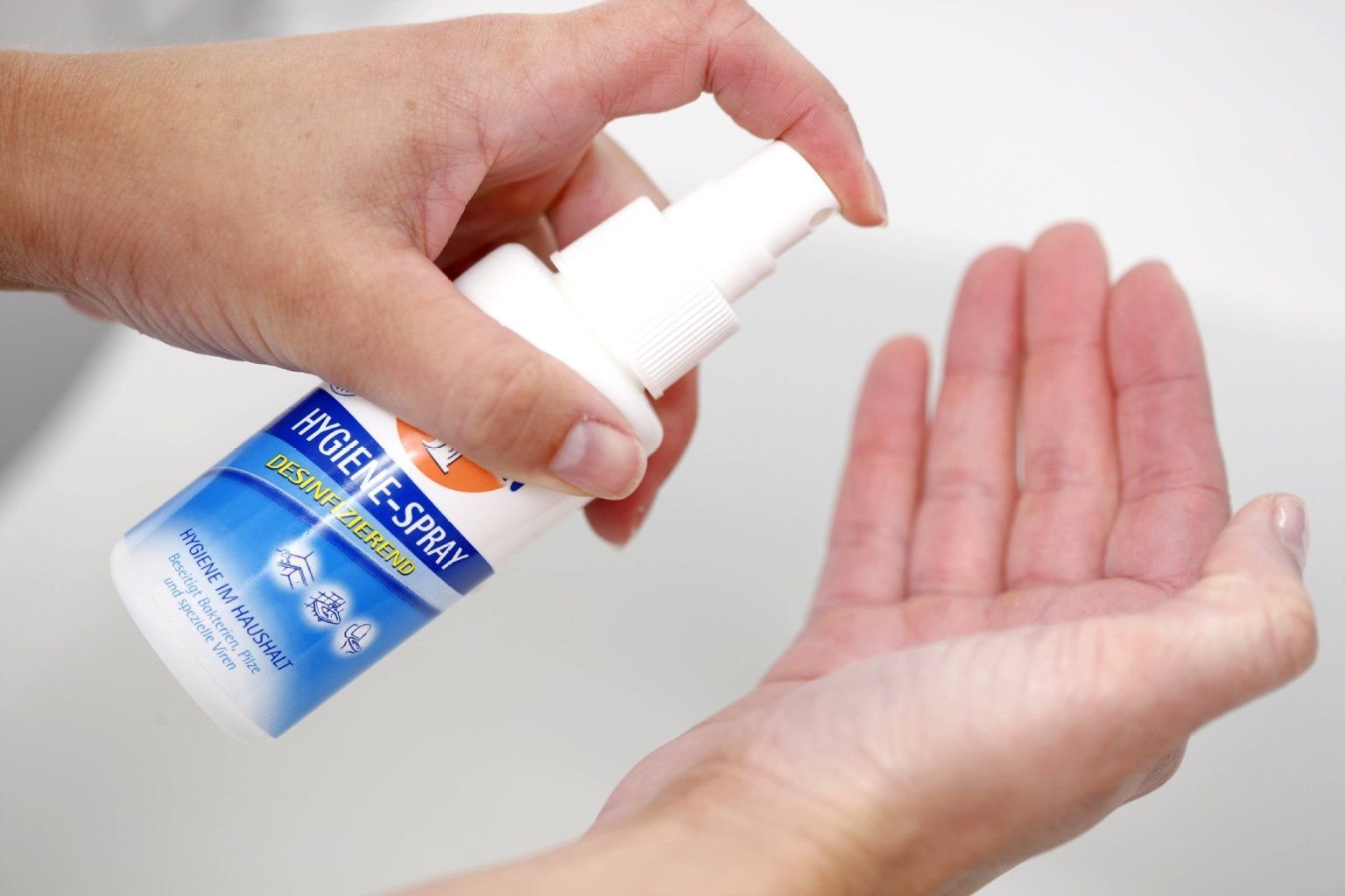 Hygiene-Spray: Viele Menschen können darauf nicht verzichten.