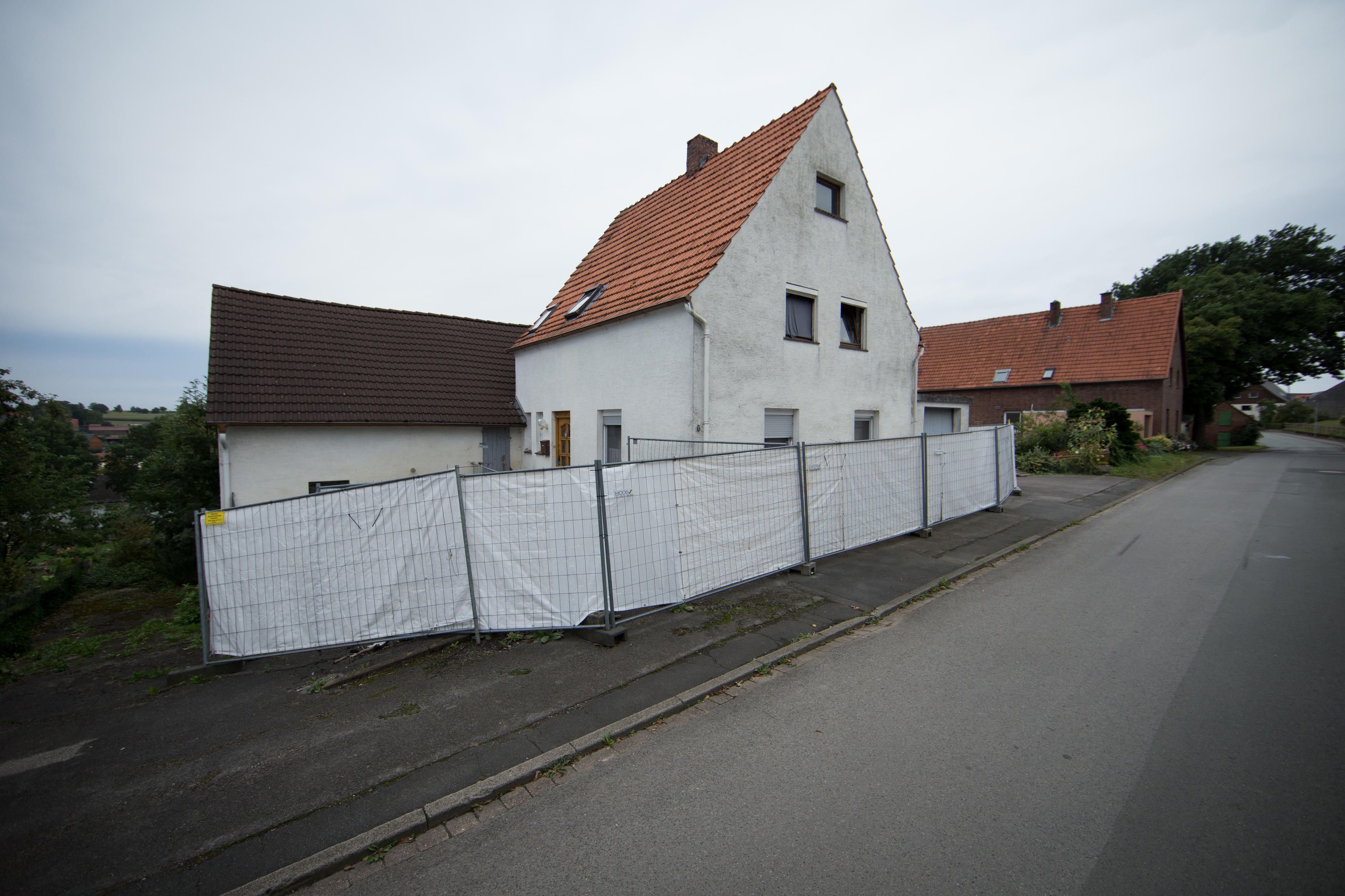 Das Haus in Höxter-Bosseborn, in dem sich die Misshandlungen ereigneten.