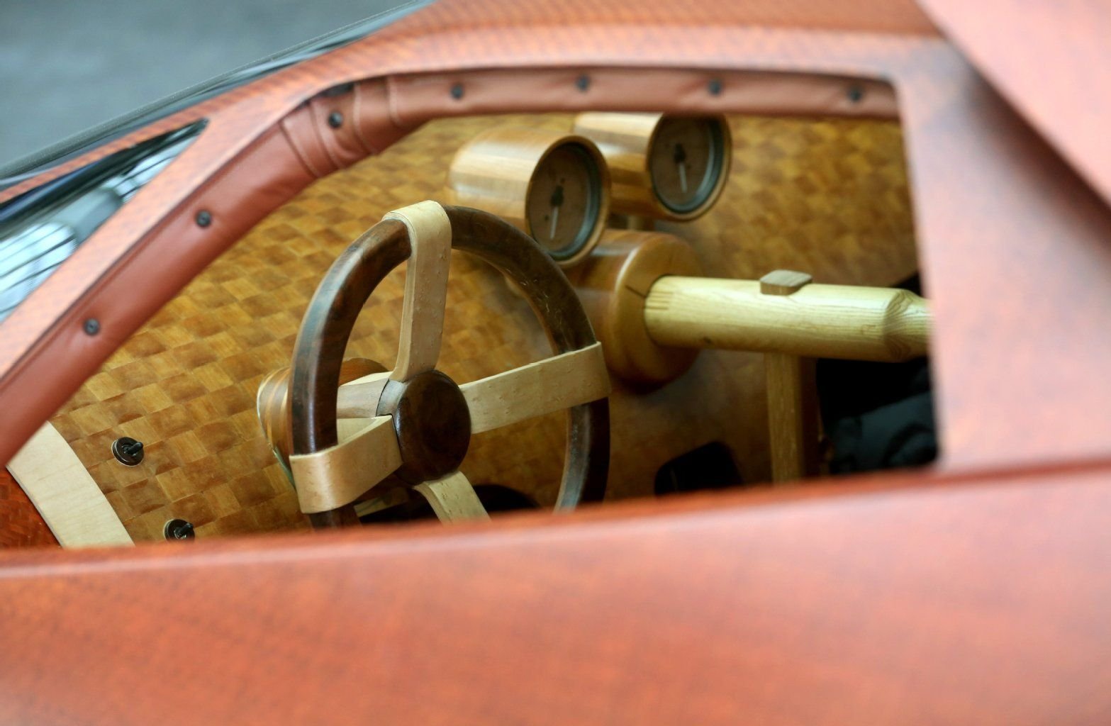 Der Splinter: 600 PS und viel Holz.