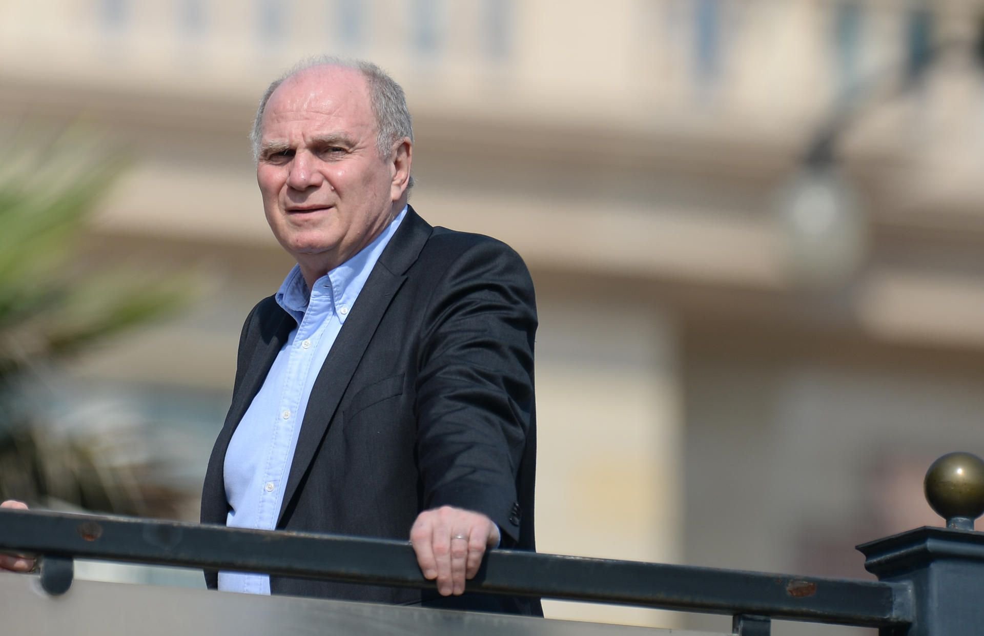 Uli Hoeneß ist Präsident des FC Bayern München.