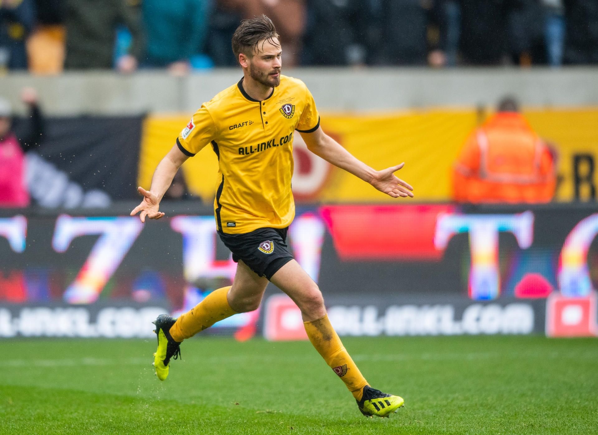 Lucas Röser hat noch einen Vertrag bei Dynamo Dresden - und der HFC will keine Ablöse zahlen.