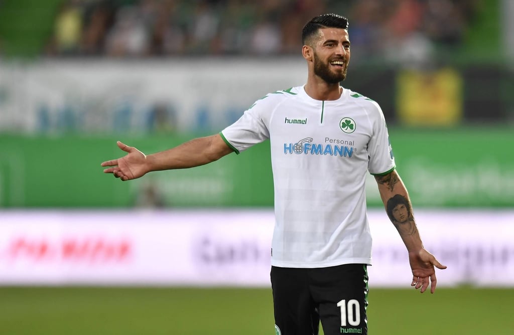 Jürgen Gjasula trägt noch das Trikot von Greuther Fürth.