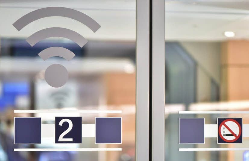 In Regionalzügen in Sachsen-Anhalt wird jetzt WLAN angeboten.
