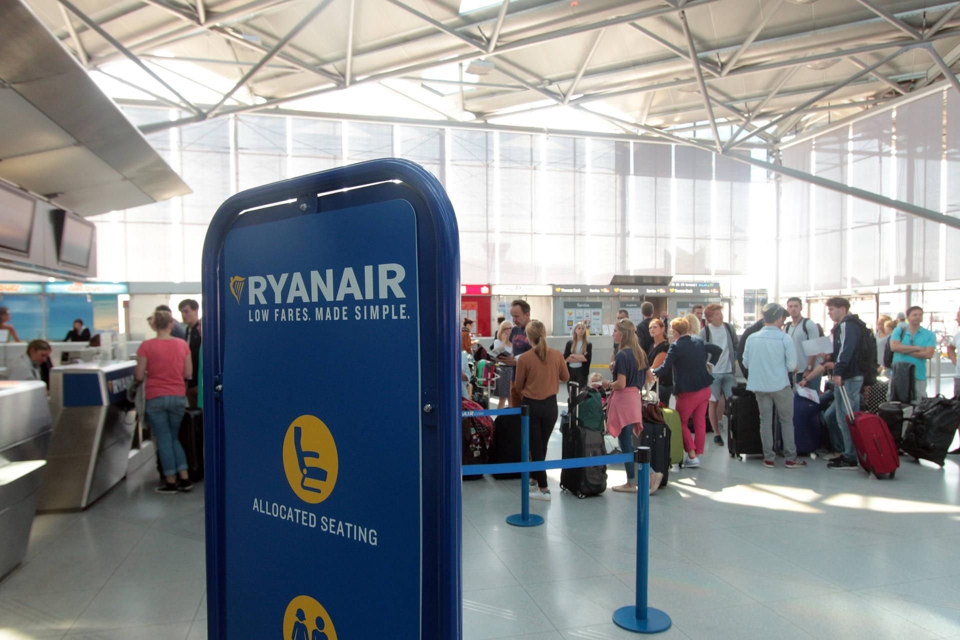 Ryanair hat eine Liste mit gestrichenen Flugverbindungen veröffentlicht.