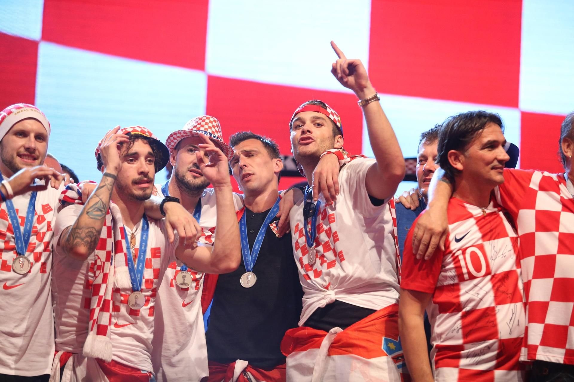 Kroatiens Nationalspieler feiern den zweiten Platz bei der WM in Russland.
