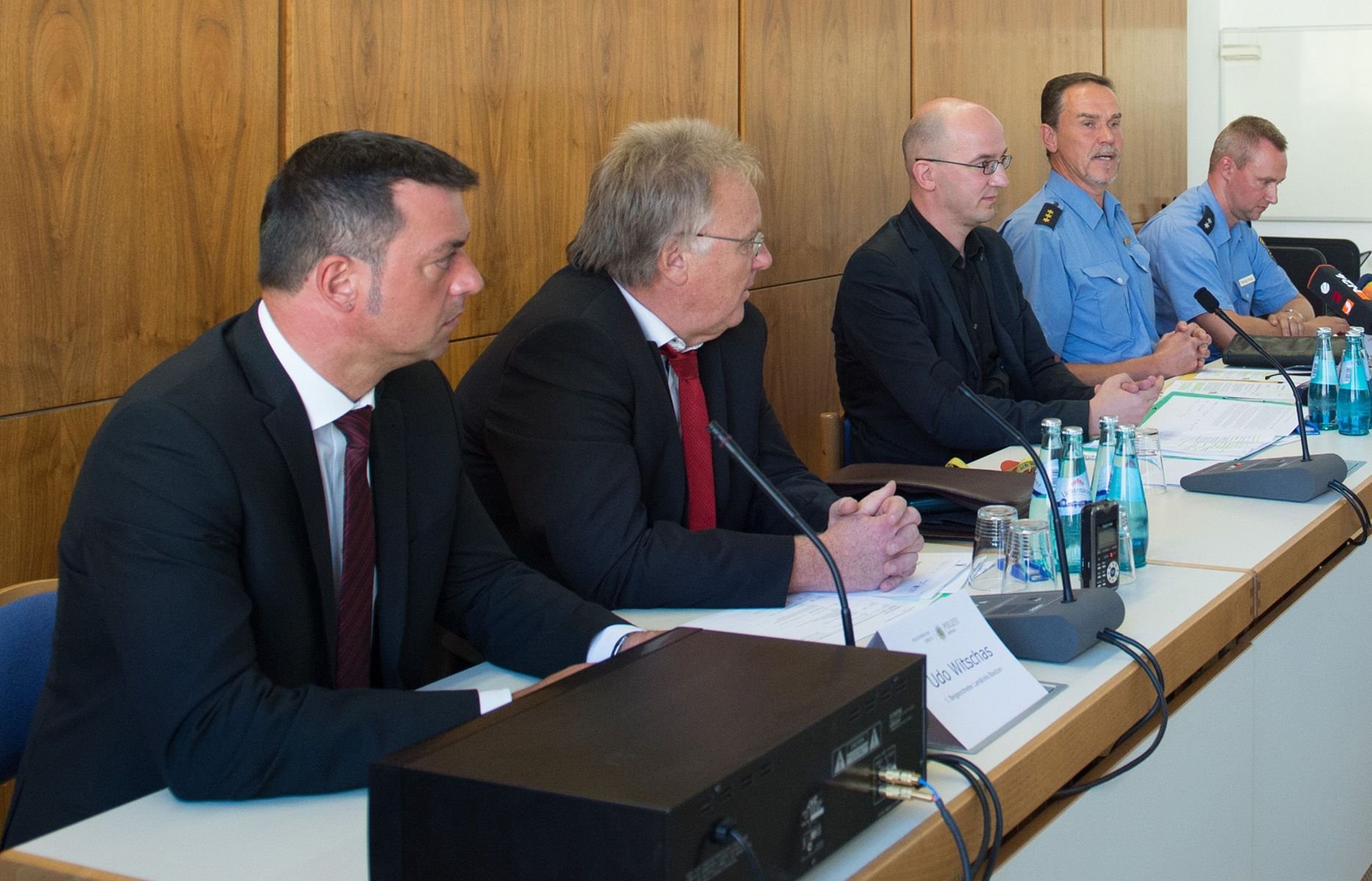 Udo Witschas (vorne im Bild), Beigeordneter des Landkreis Bautzen.
