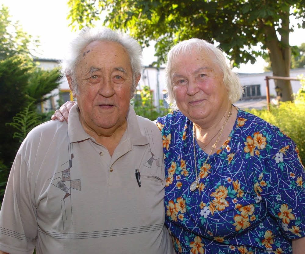 Seit einem halben Jahrhundert im Einsatz für den Igel: Johann und Ingrid Dorschner werden sich auch in Zukunft für den stachligen Gesellen einsetzen und versuchen, die gefährdete Art zu schützen und zu pflegen.