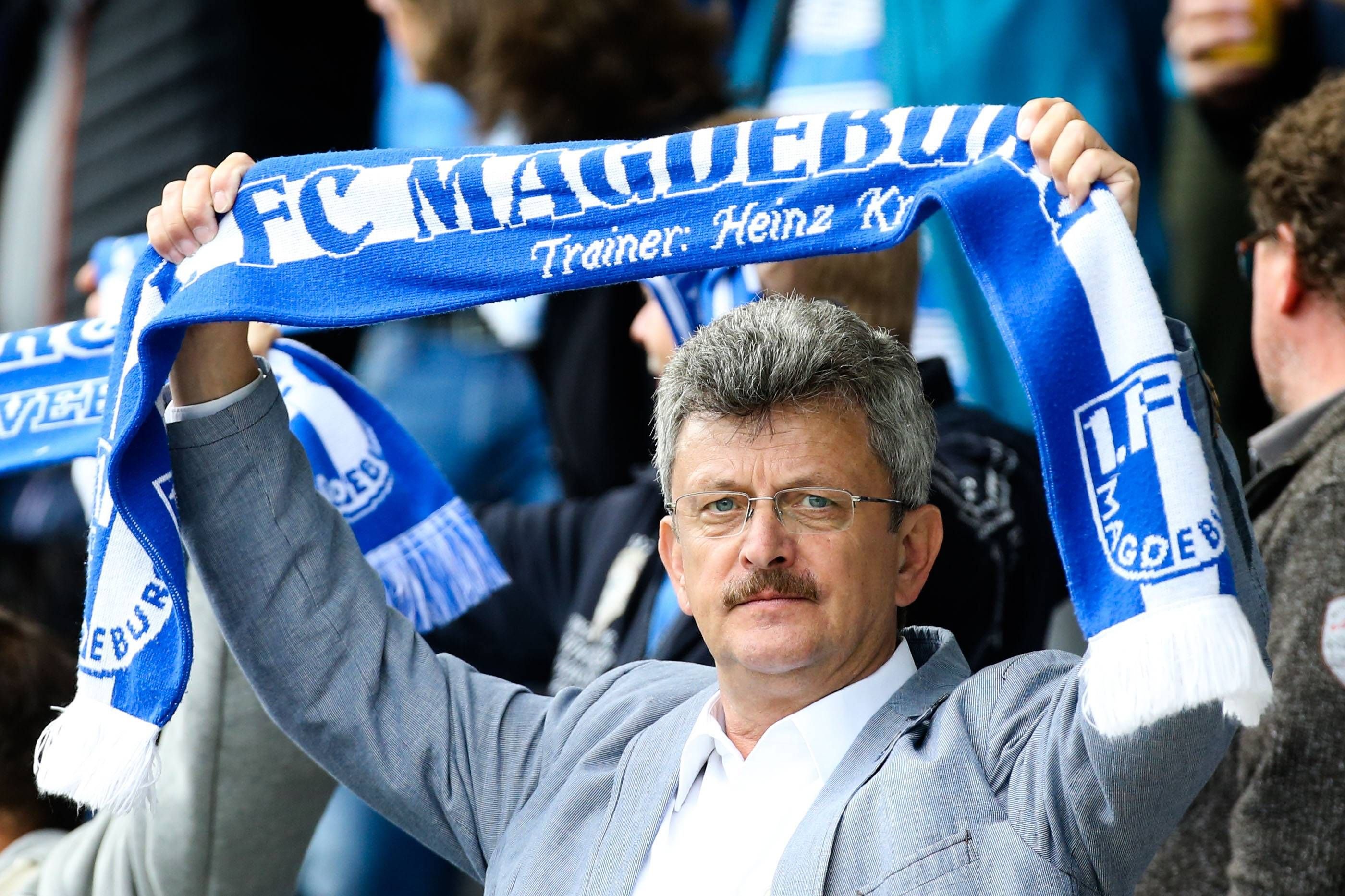 FCM-Präsident Peter Fechner, hier ein Foto aus dem Mai 2016, steht gern auf der Tribüne bei den Fans.