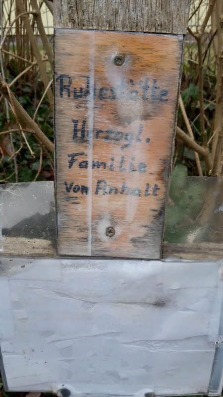 Grabkreuz-Aufschrift 2017