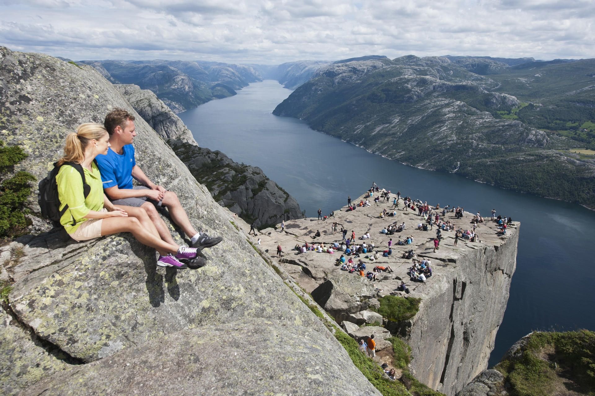 Eigentlich wollen alle zum Preikestolen, aber Google führt sie in ein kleines Dorf.