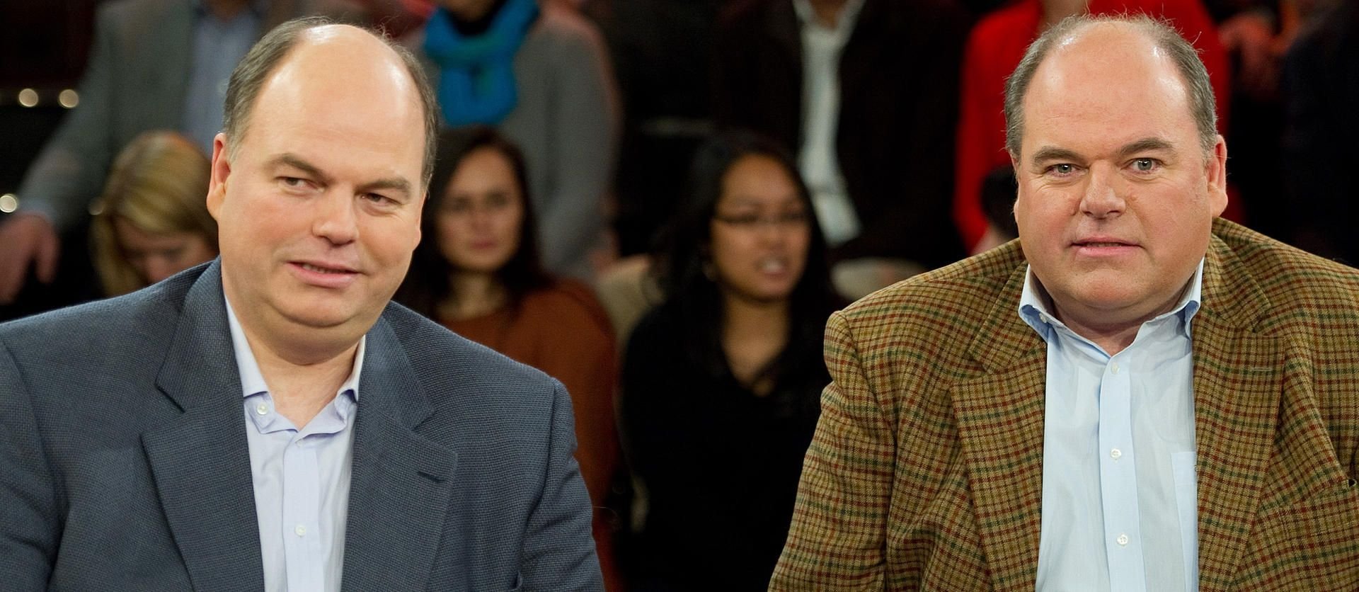 Peter (links) und Walter Kohl, Söhne des Ex-Bundeskanzlers in einem Fernsehstudio im Jahr 2013.
