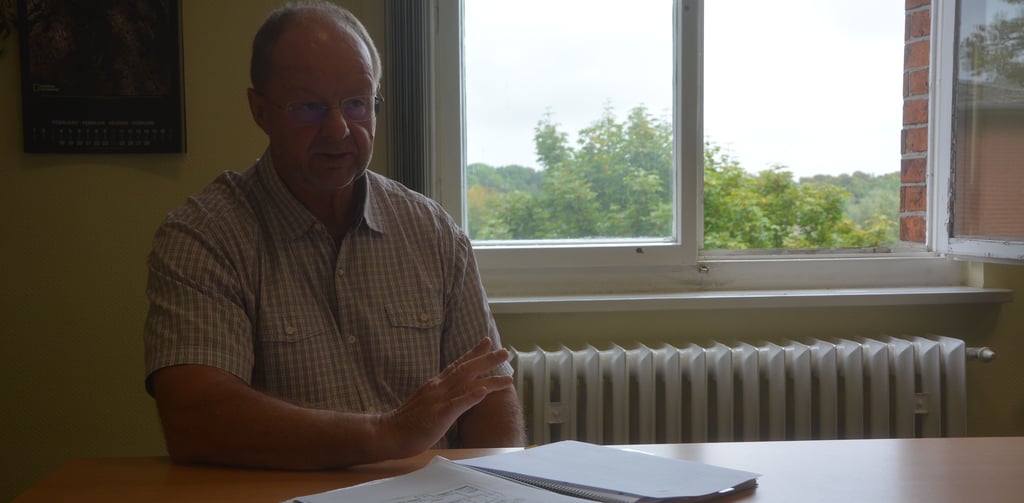 Axel Giebe leitet die Gemeinschaftsschule Seehausen und spürt den Lehrermangel täglich. Aber ein bisschen tut sich nun doch.