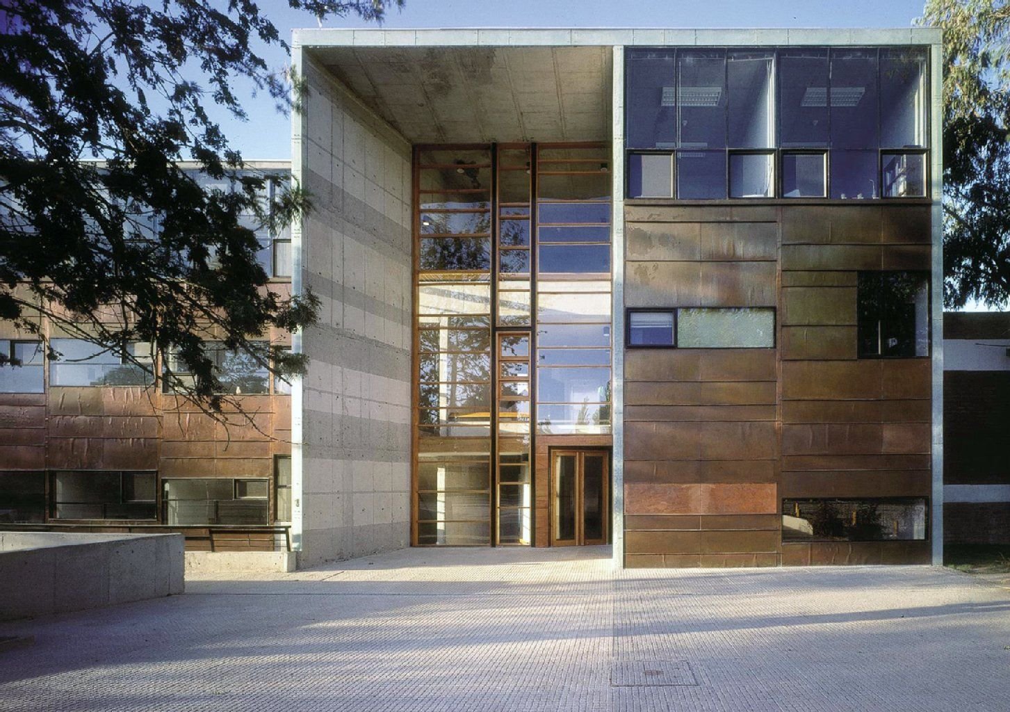 Die mathematische Fakultät der Katholischen Universität in Santiago gehört zu den Arbeiten von Alejandro Aravena.