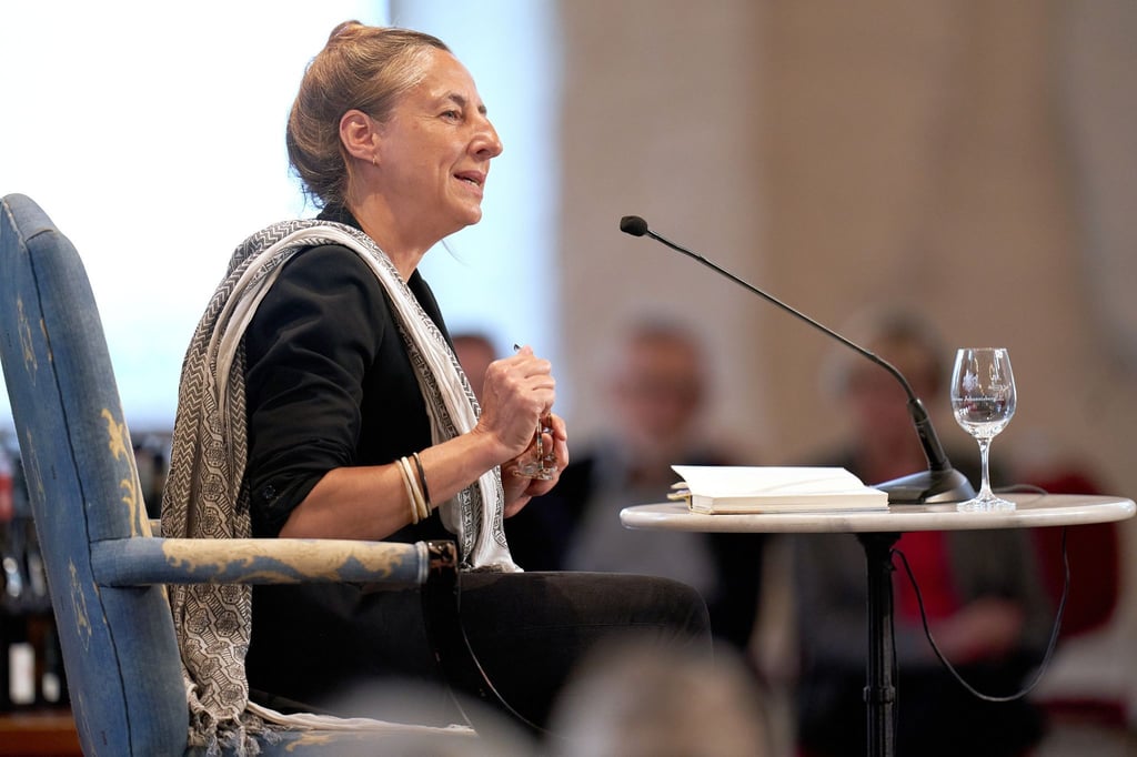 Autorin Judith Hermann liest nach der Verleihung des Preises im Schloss Johannisberg.