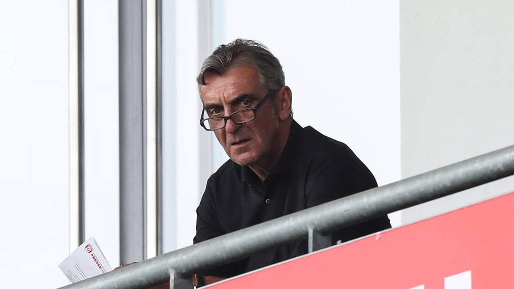 HFC-Sportdirektor Ralf Minge muss den Kader wegen zahlreicher Verletzungen nachjustieren.