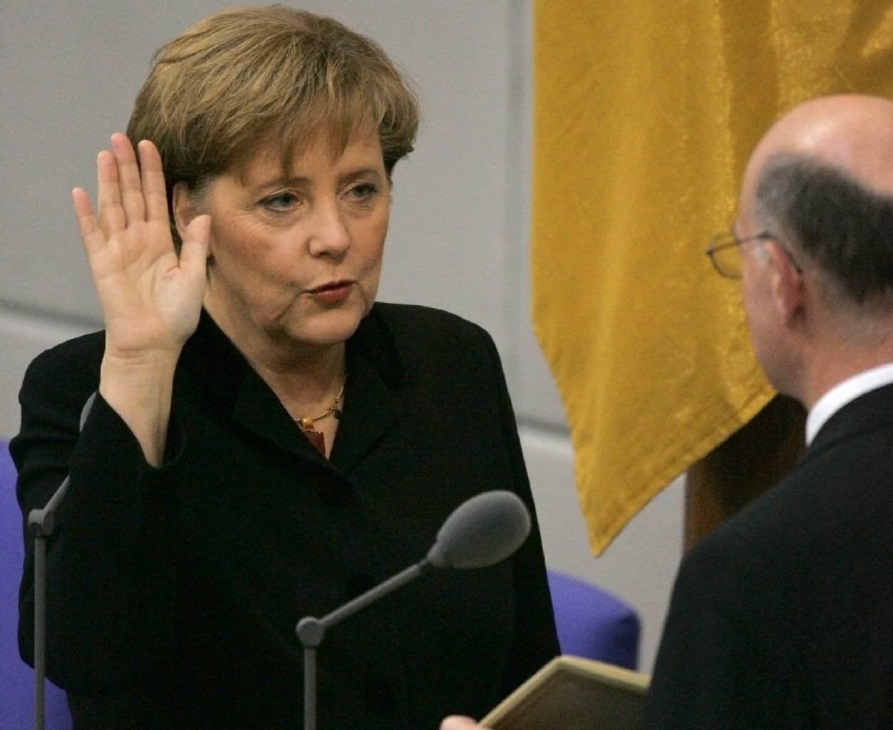 Die Vereidigung von Bundeskanzlerin Angela Merkel am 22. November 2005