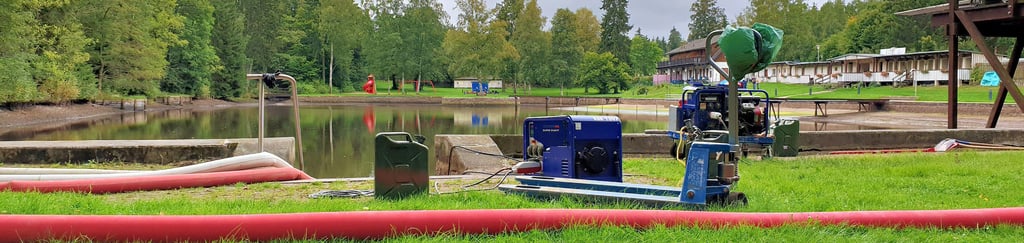 Acht Pumpen hat die Ortsgruppe des THW Halberstadt zur Ausbildung im Waldseebad mitgebracht. Die Mitglieder freuen sich über Verstärkung, so der Ortsbeauftragte Rüdiger Zimmermann.