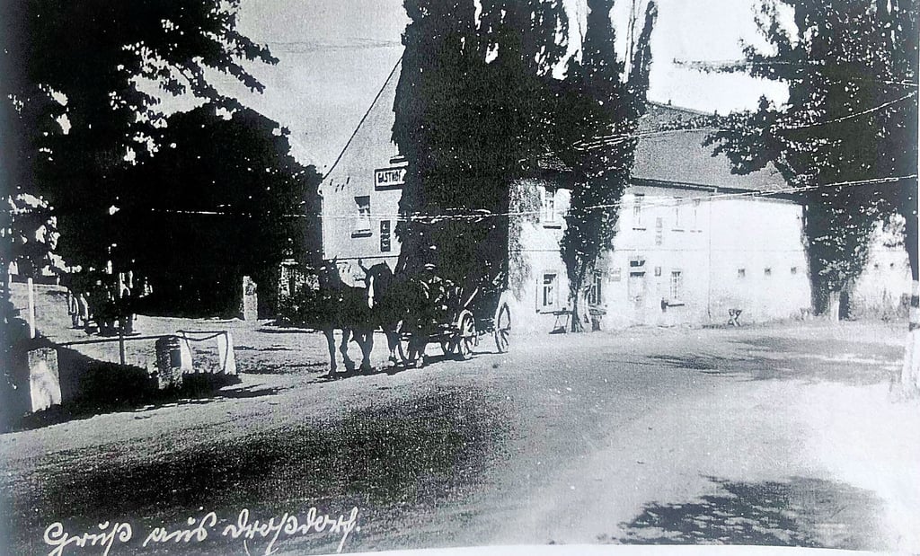 Der Droßdorfer Straßengasthof wurde 1801 bis 1803 erbaut.