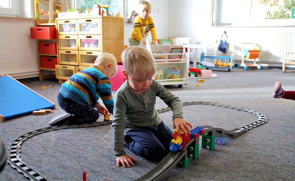 Angekommen: Seit einer Woche sind die Lindauer Kita-Kinder in den neuen Räumlichkeiten und fühlen sich wohl.