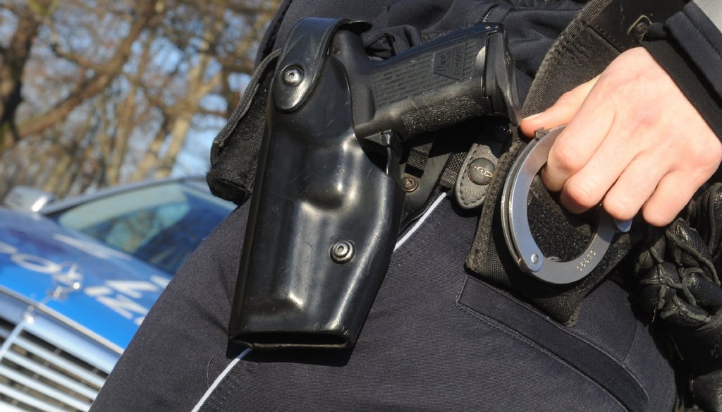 Kurioser Fall in Magdeburg: Eine "falsche" Polizistin war doch von der Polizei. Was war vorgefallen?