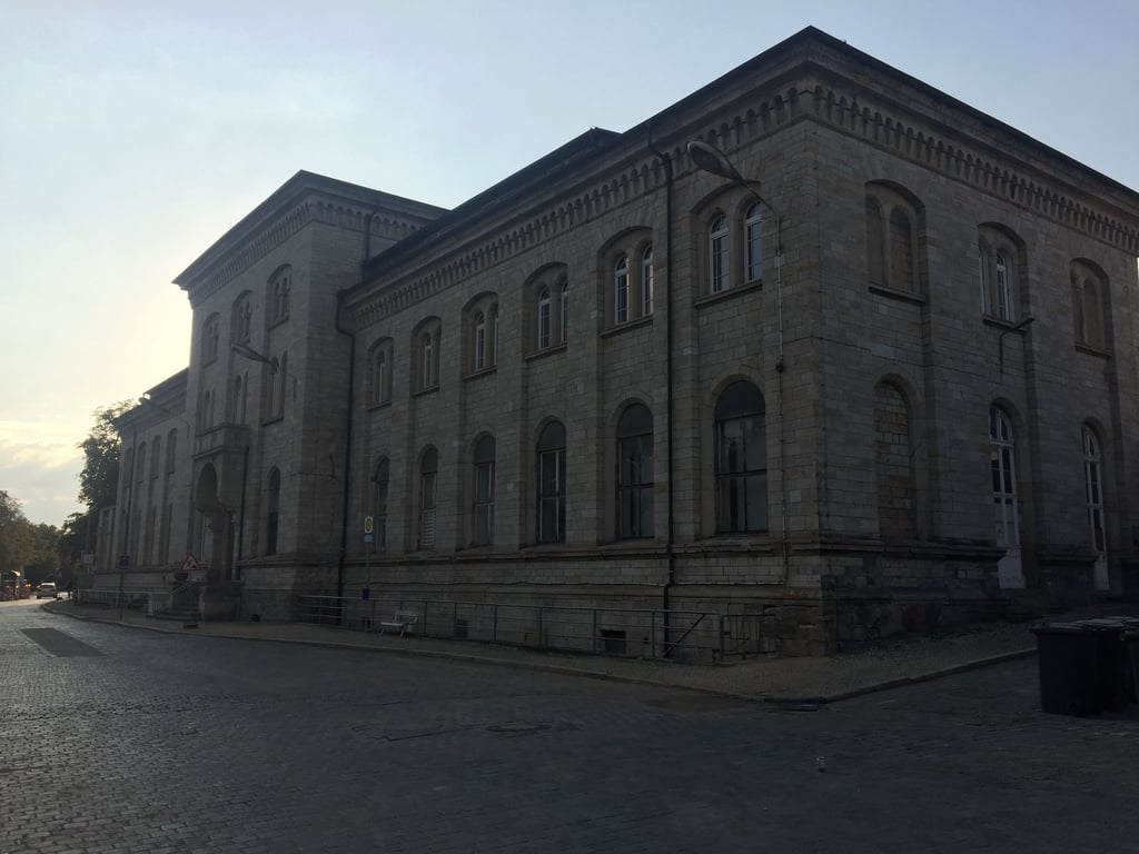 Düsterer Drogenschwerpunkt? Einzelne Stadträte haben Bedenken gegen die Pläne der Stadt im Bahnhof ein Jugendtreff einzurichten.