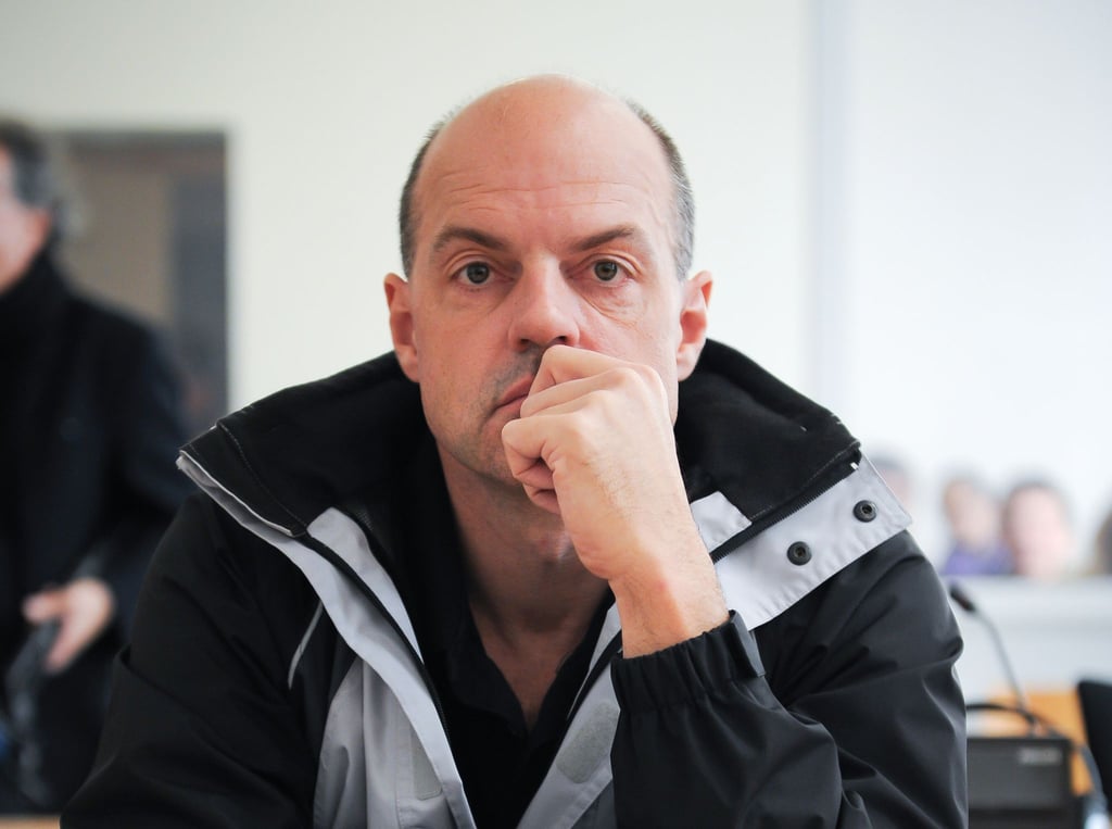 Thomas Drach sitzt im Hamburger Landgericht.