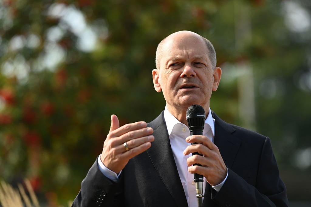 Olaf Scholz, Finanzminister und SPD-Kanzlerkandidat, spricht bei einer Wahlkampfveranstaltung.